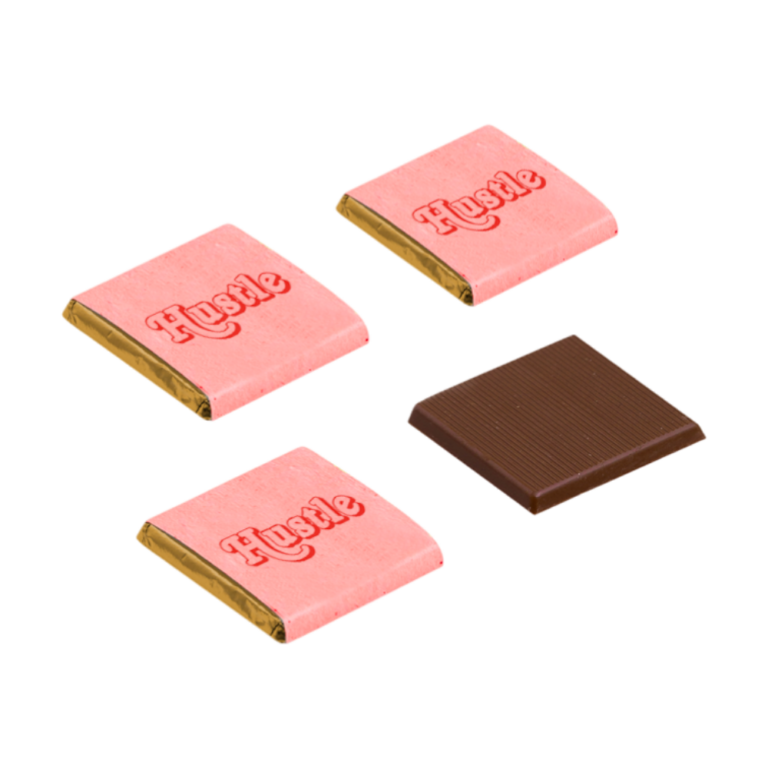 Chocoladevierkantjes in gerecycleerd papier